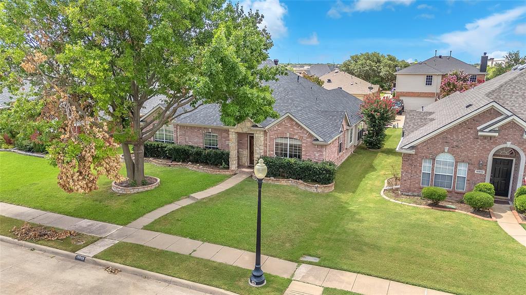 10809 River Oaks Drive