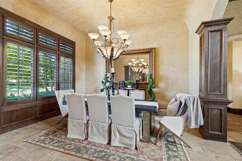 4865 Orchard Park Drive