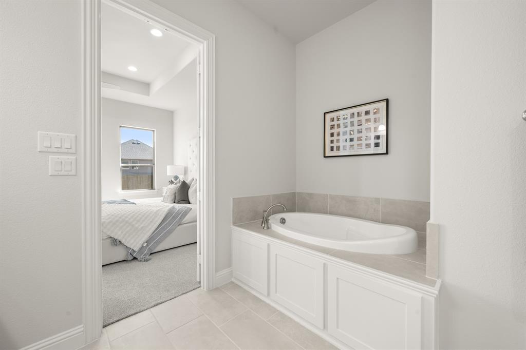 Hayes Crossing - Phase 2 - Residential