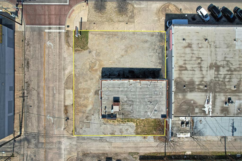 Dallas Land & Loan 02 - Commercial Sale