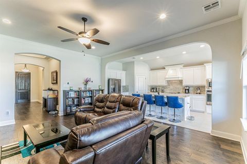 Tiny photo for 325 Woodhaven Trail, McGregor, TX 76657 (MLS # 21197463)