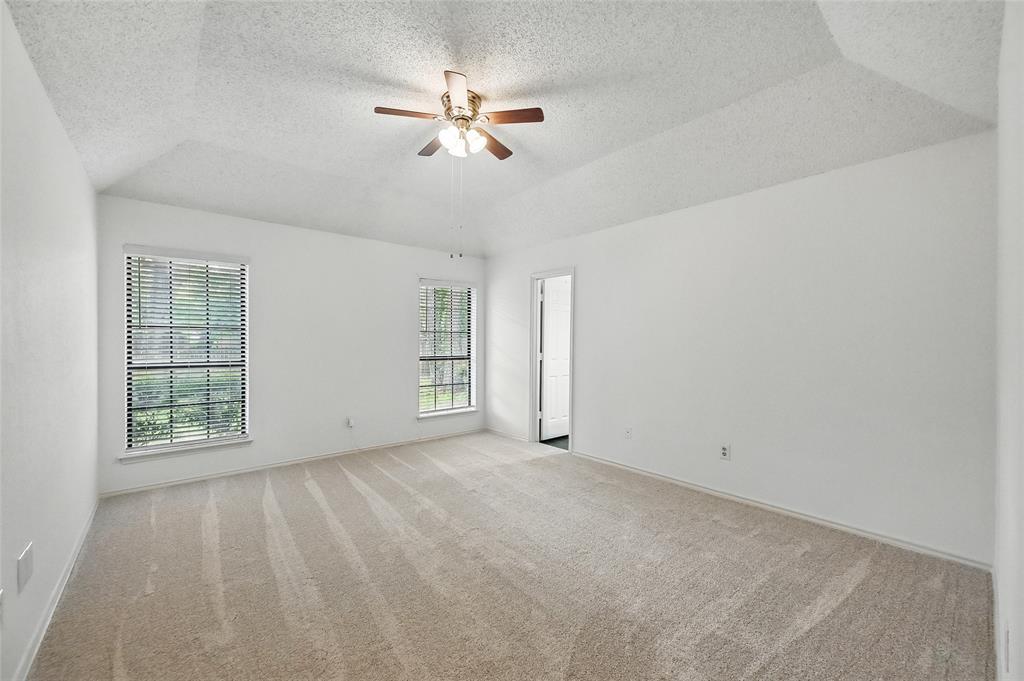 Denton, Texas 76201, United States, 3 Bedrooms Bedrooms, ,2 BathroomsBathrooms,Residential,Active,170709