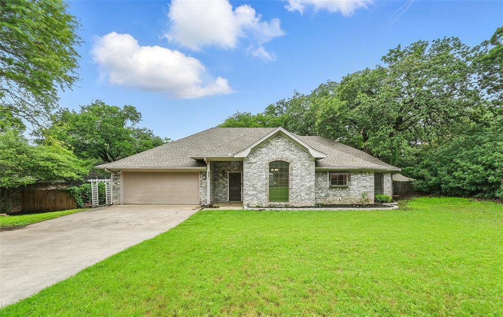 Denton, Texas 76201, United States, 3 Bedrooms Bedrooms, ,2 BathroomsBathrooms,Residential,Active,170709