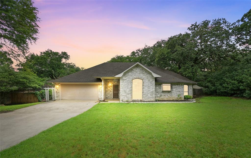 Denton, Texas 76201, United States, 3 Bedrooms Bedrooms, ,2 BathroomsBathrooms,Residential,Active,170709