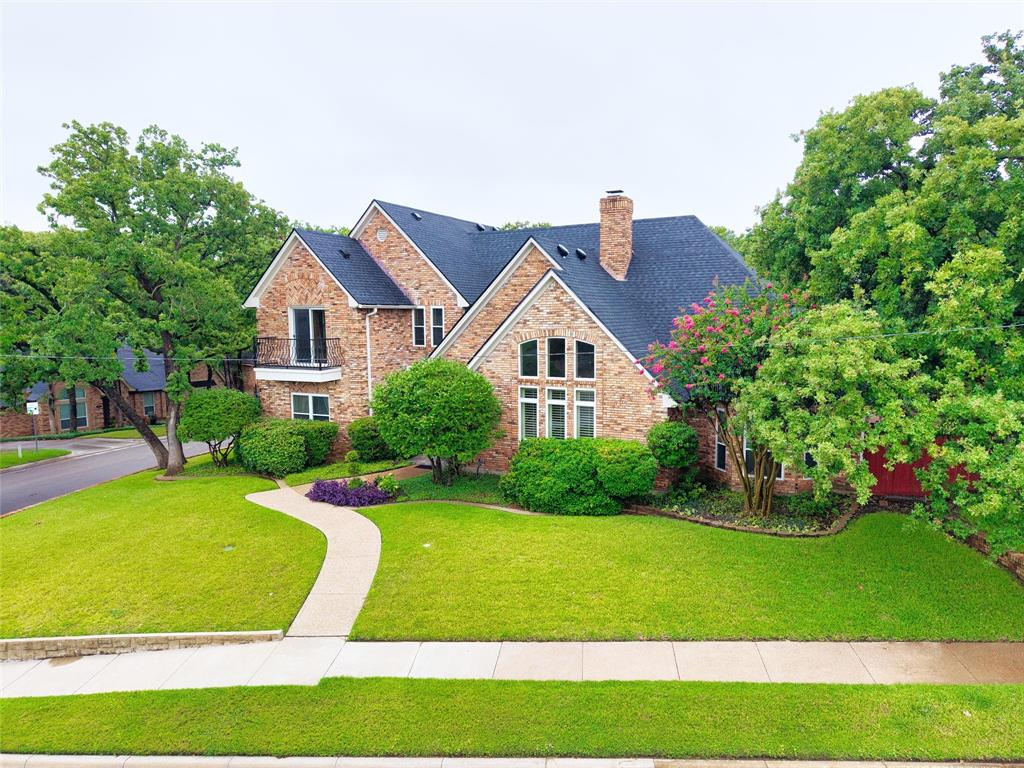 6512 Shorewood Drive