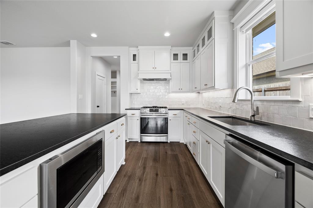 The Meadows East - Residential