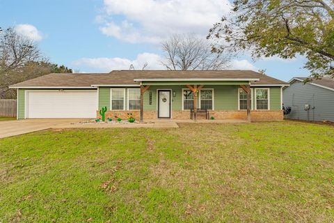 304 W 4th Terrace Springtown TX 76082