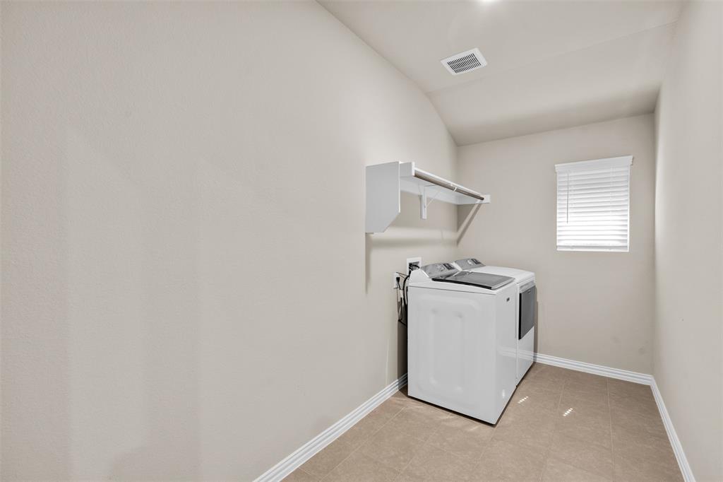 Chapin Village - Residential