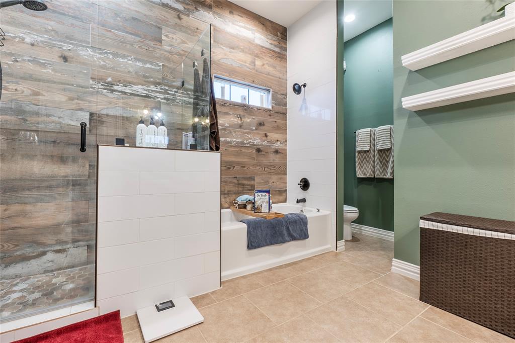 Twin Lakes - Residential