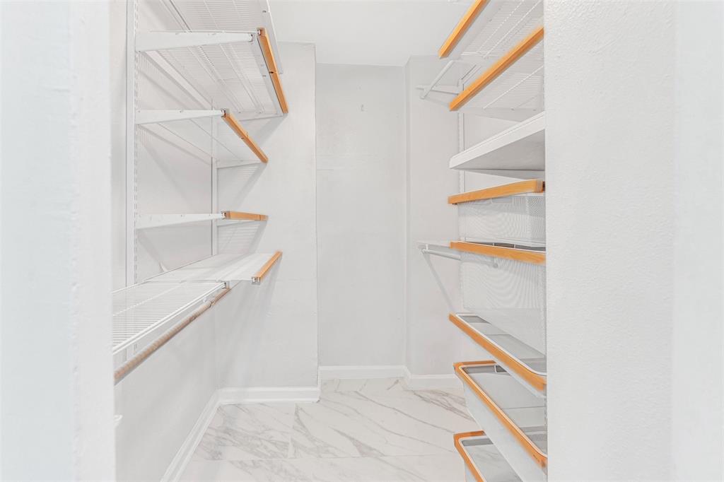 Twenty-One Turtle Crk Condo Projec - Residential