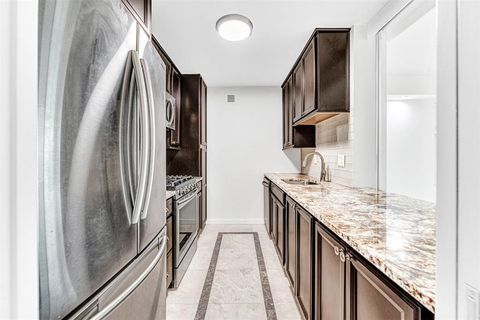 Tiny photo for 3883 Turtle Creek Boulevard #1016, Dallas, TX 75219 (MLS # 21192684)