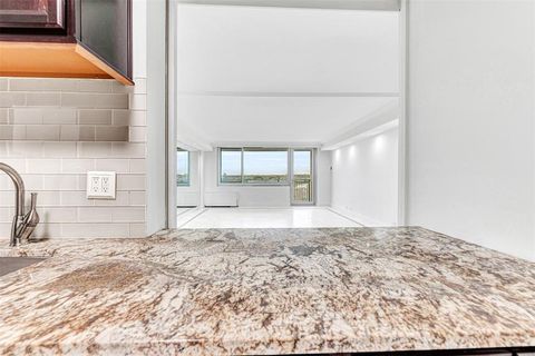 Tiny photo for 3883 Turtle Creek Boulevard #1016, Dallas, TX 75219 (MLS # 21192684)