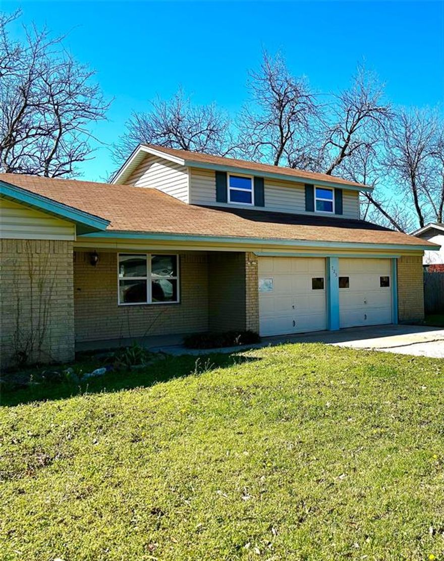 Fully renovated home ideal for a large or multi-generational family and perfect for entertaining. This spacious residence features 5 bedrooms and 3.5 bathrooms, including two primary suites, one conveniently located upstairs with a walk-in closet.
Enjoy cooking and gathering in the large kitchen with granite countertops, complemented by all-new energy-efficient windows designed to help reduce utility costs. The open living spaces provide ample room for family and guests, with additional closets in the family and dining rooms for extra storage.

Step outside to a generous backyard with a large patio, perfect for outdoor dining and family time. The laundry area and half bath are located in the garage, offering added functionality without sacrificing interior space.