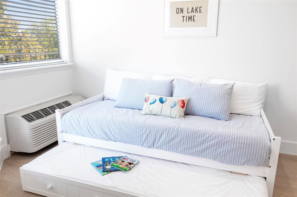 Tanglewood I Condos Bldg D - Residential