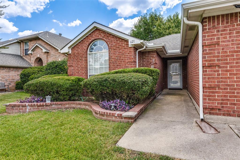621 Silverbrook Drive