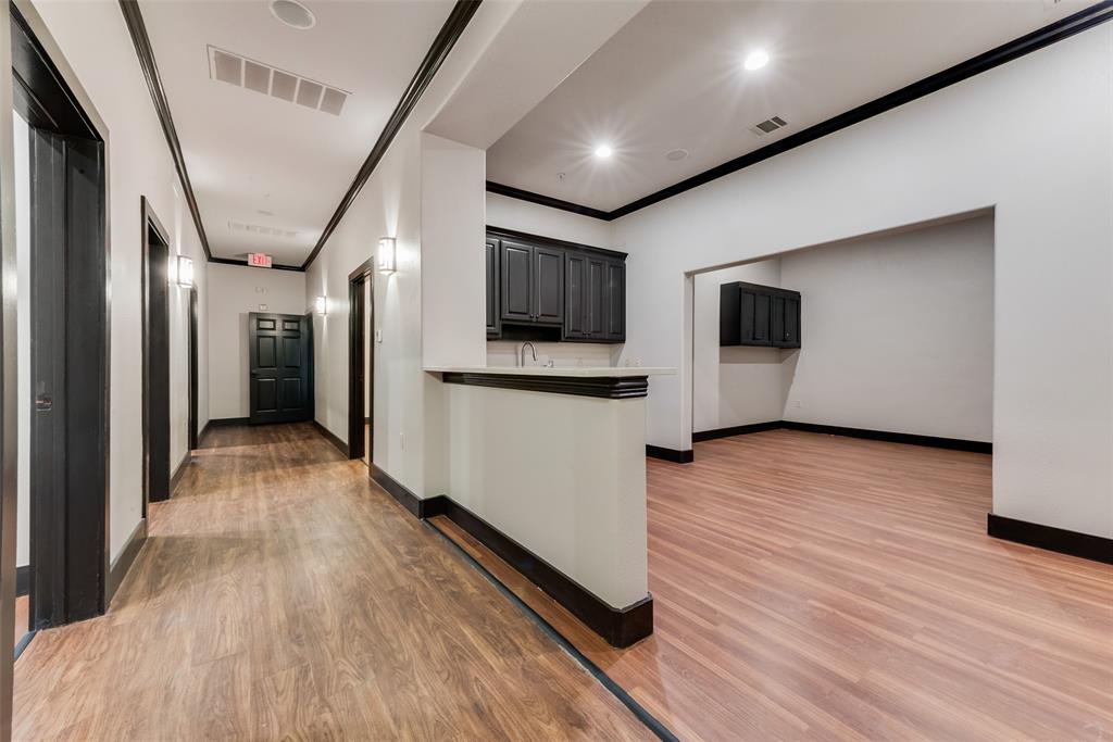 Village Of Rowlett Office Condo - Commercial Sale