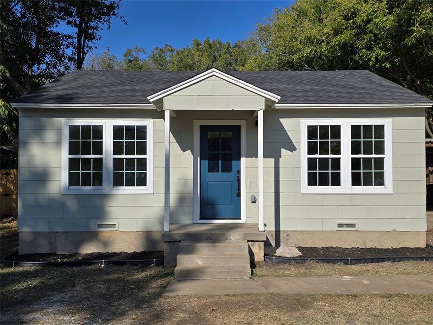 This stylish, fully renovated 2 bedroom home is the perfect place to call home! It's like BRAND NEW! Features include custom cabinets in kitchen, new water heater, new roof, newer windows, fresh paint throughout, designer light fixtures, quartz countertops, luxury vinyl plank and new HVAC system. Conveniently located off of HWY 337. Fort Worth ISD. Schedule a showing today, this will not last long.