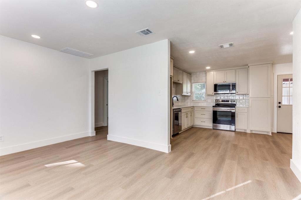 Arlington Heights West - Residential