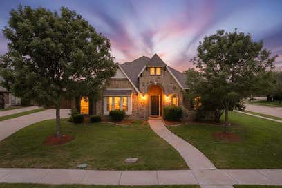 6633 Meadow Glen Drive Midlothian TX 76065