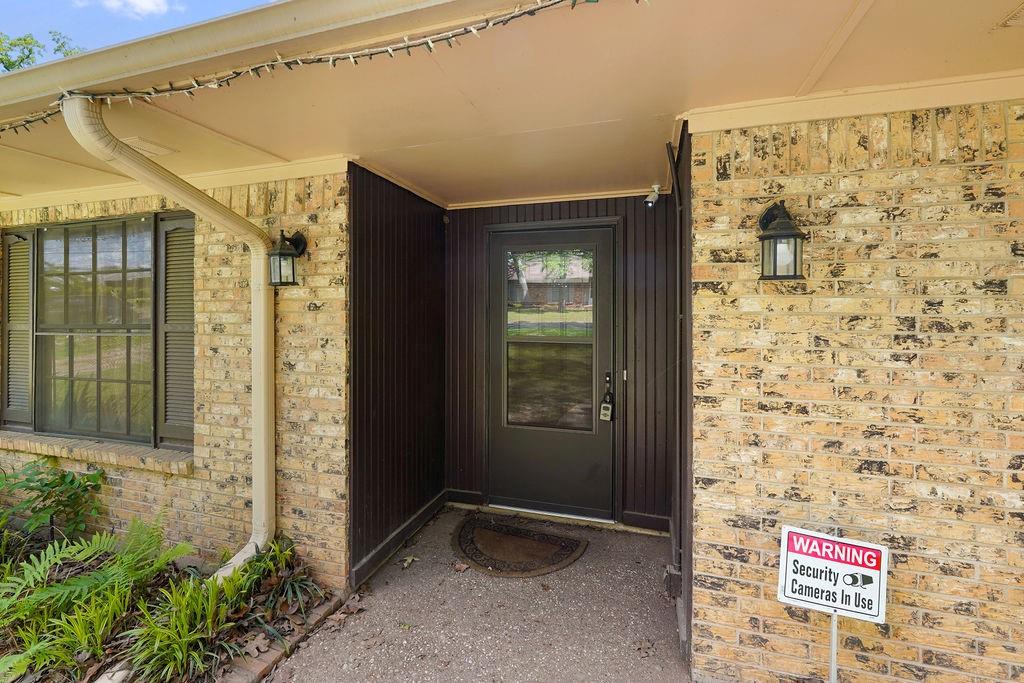 1813 Sequoia Drive