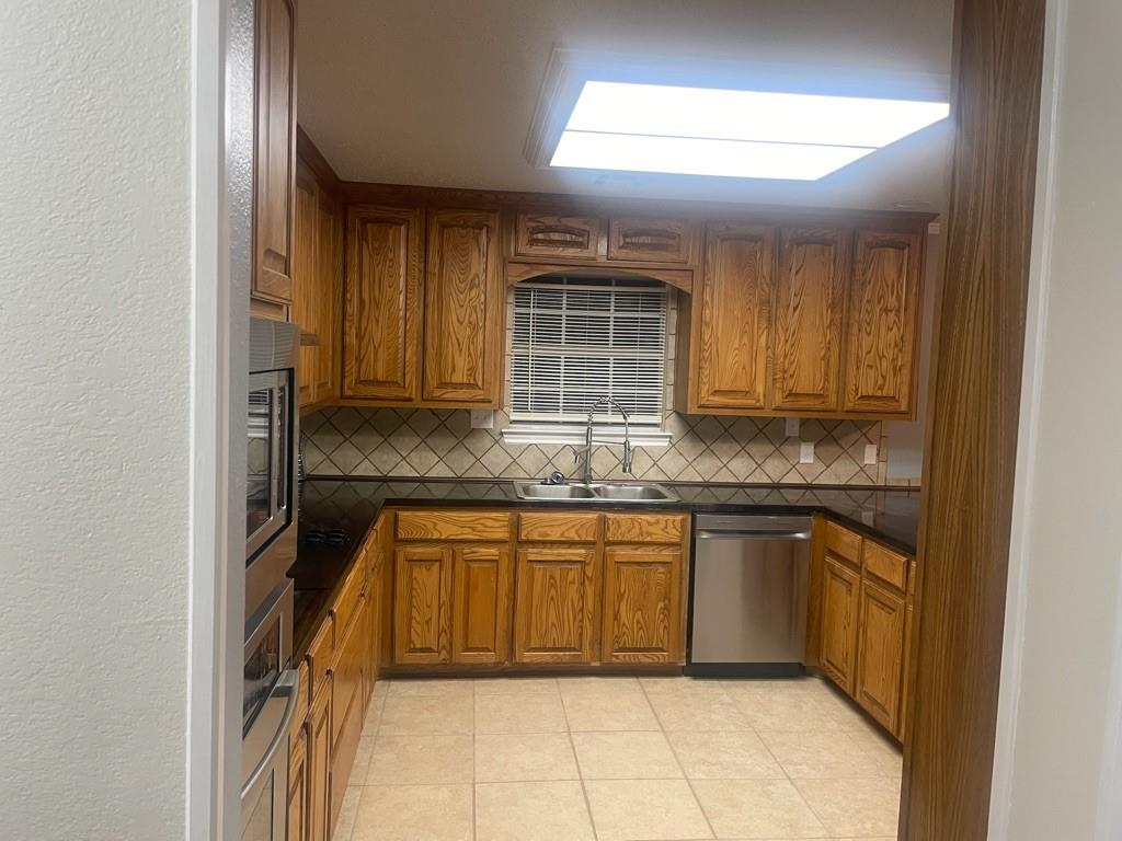 Valley View #4 - Residential