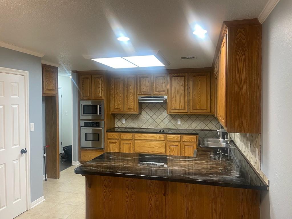 Valley View #4 - Residential