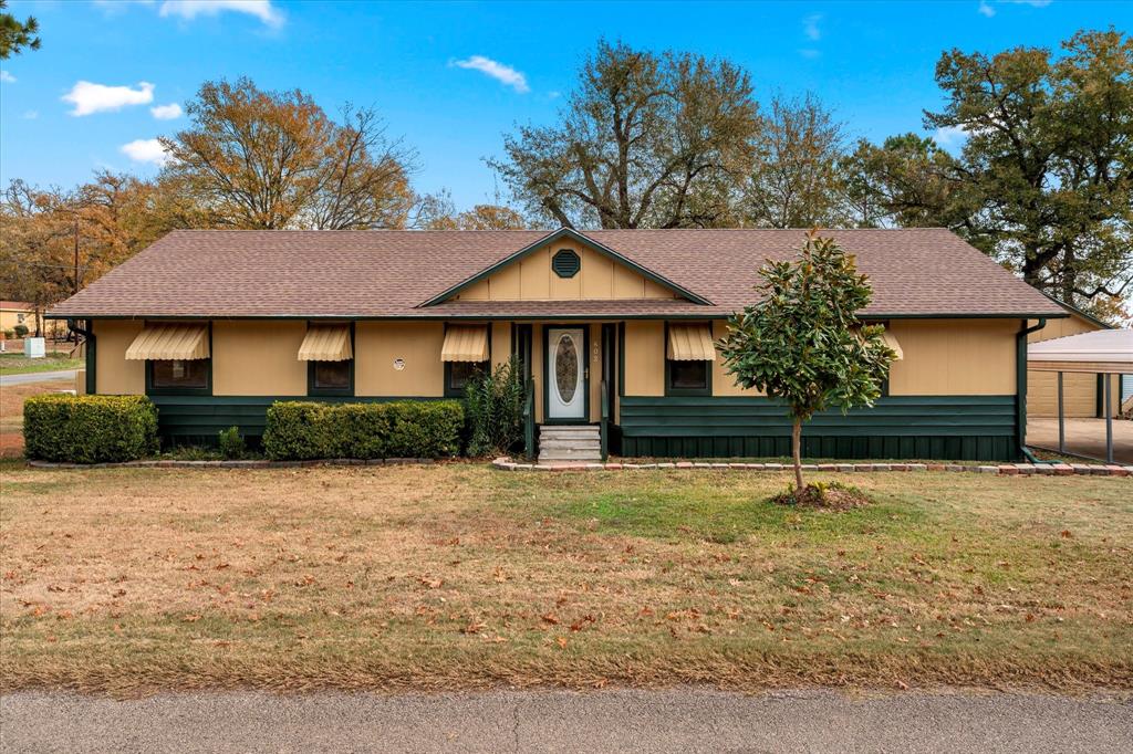 Photo 1 of 21 — 602 Legendary Lane, Gun Barrel City, TX 75156