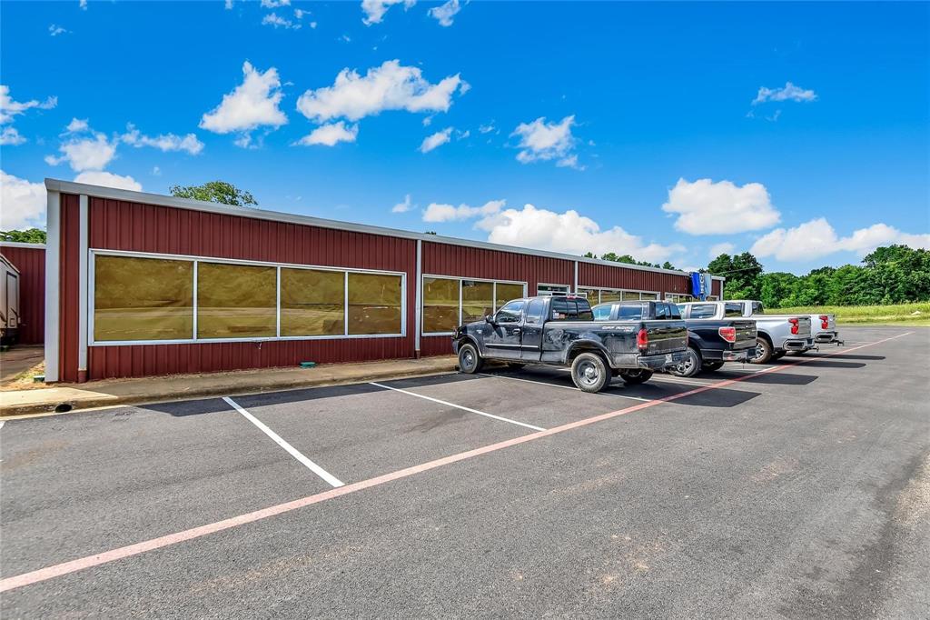 BREEZY HILL ADDITION - Commercial Sale