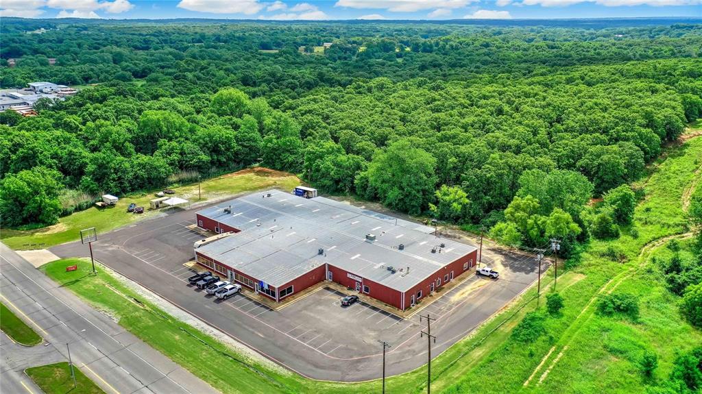 BREEZY HILL ADDITION - Commercial Sale