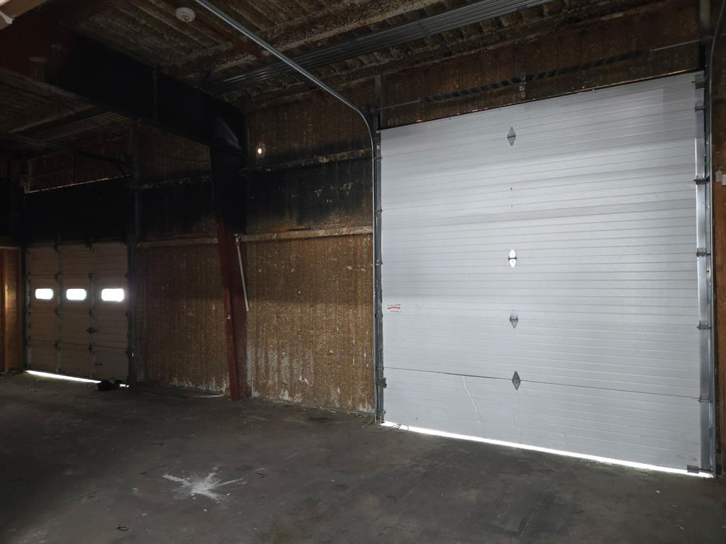 BREEZY HILL ADDITION - Commercial Sale