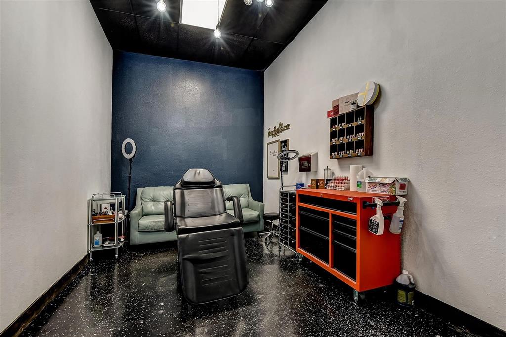 BREEZY HILL ADDITION - Commercial Sale