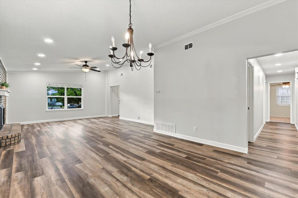 4801 Crest Drive