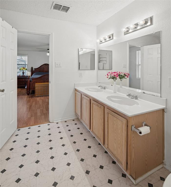 Burleson Meadows - Residential