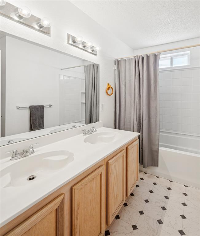 Burleson Meadows - Residential