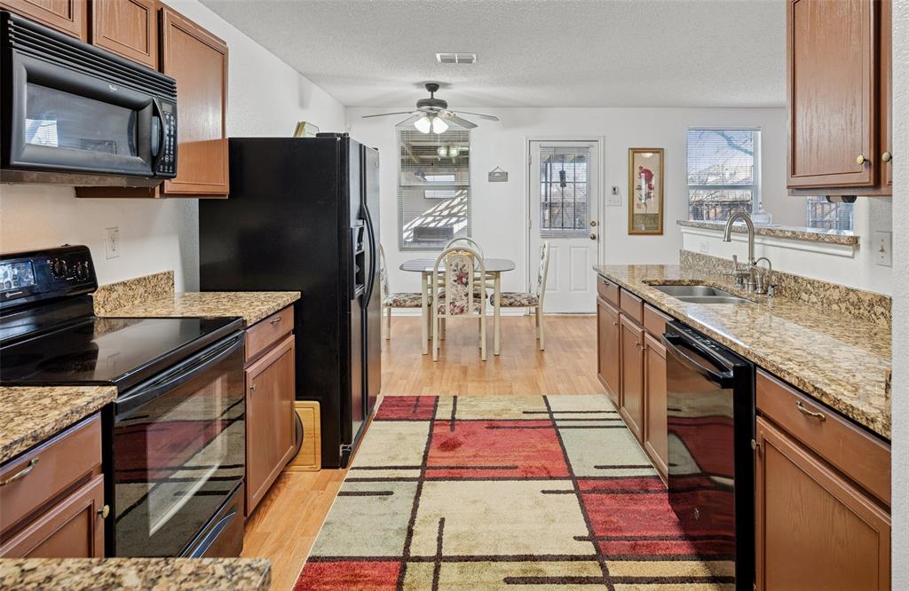 Burleson Meadows - Residential