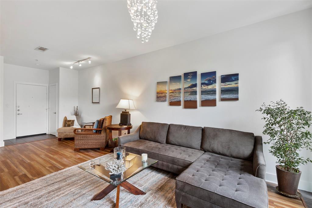4605 Cedar Springs Road 203