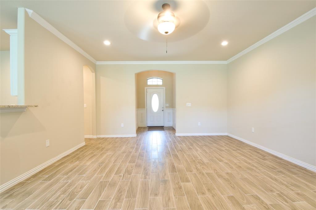109 Westwood Drive W