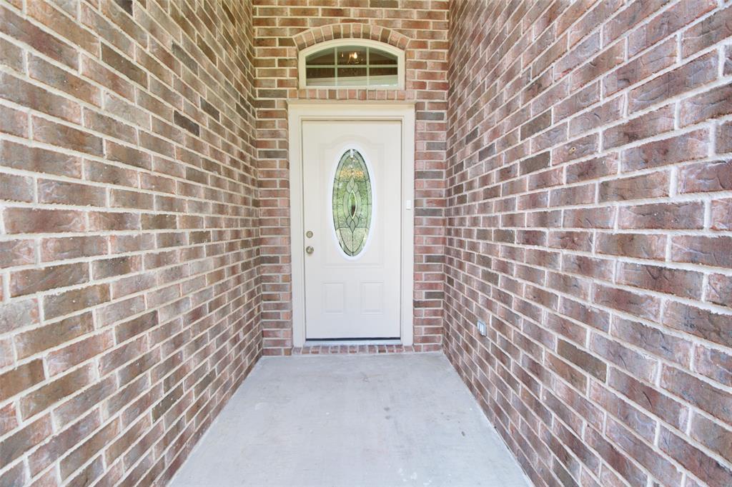 109 Westwood Drive W