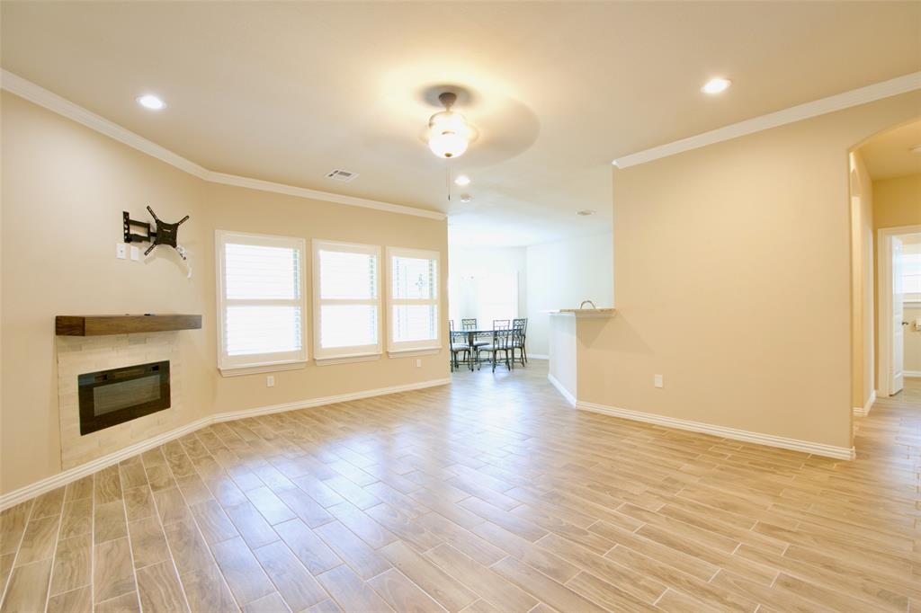 109 Westwood Drive W