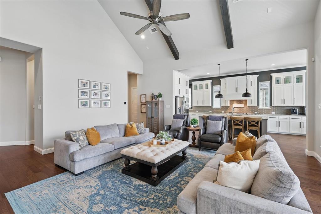 The Oaks Ph Two - Residential