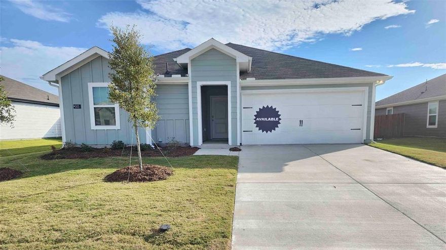 New! Spacious single story, with open floor plan! Three bedrooms, two full baths, with covered patio. Home includes, island kitchen, granite counters throughout, LED lighting, full sprinkler system, professionally engineered post tension foundation, and much more!
Waverly Estates is a new D.R. Horton community in Josephine. The community is conveniently located just minutes from Interstate 30, providing easy access to Rockwall and the DFW Metroplex. Waverly Estates offers a variety of single-family homes to choose from. If you're looking for a new home in the Josephine area, Waverly Estates is the perfect community for you.