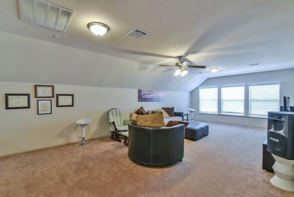 Foxwood Glen - Residential