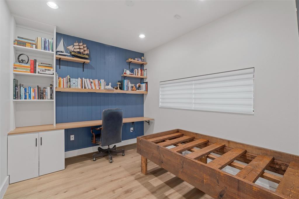 Fortyone11 Townhomes - Residential