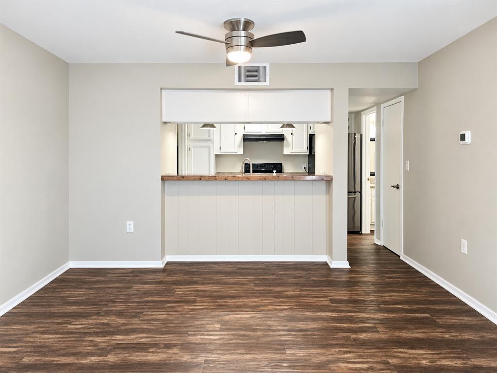 4653 Country Creek Drive 1124