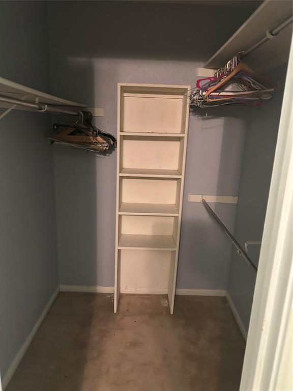 Cloisters Condo The - Residential