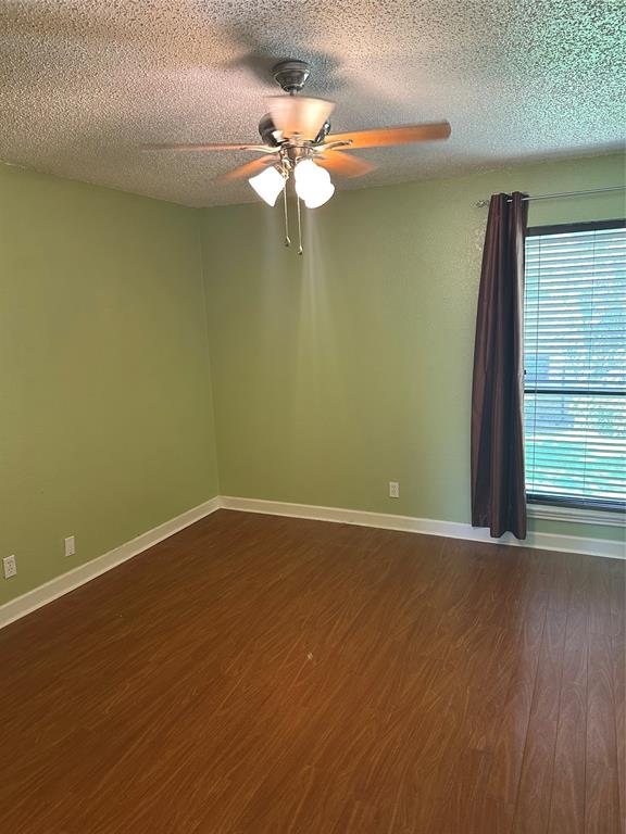 Cloisters Condo The - Residential