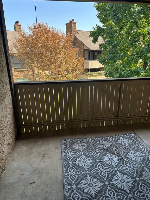 Cloisters Condo The - Residential