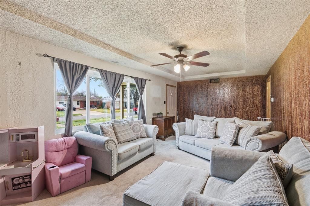 Country Club Park 01 - Residential