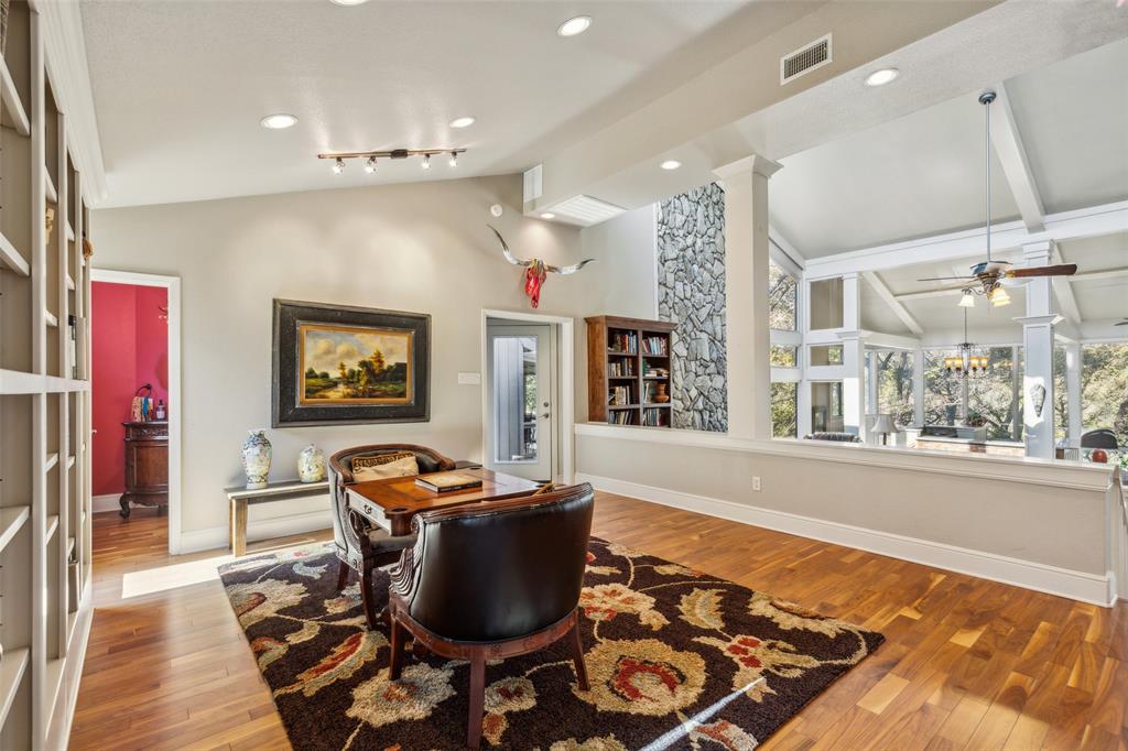 6818 Westover Drive