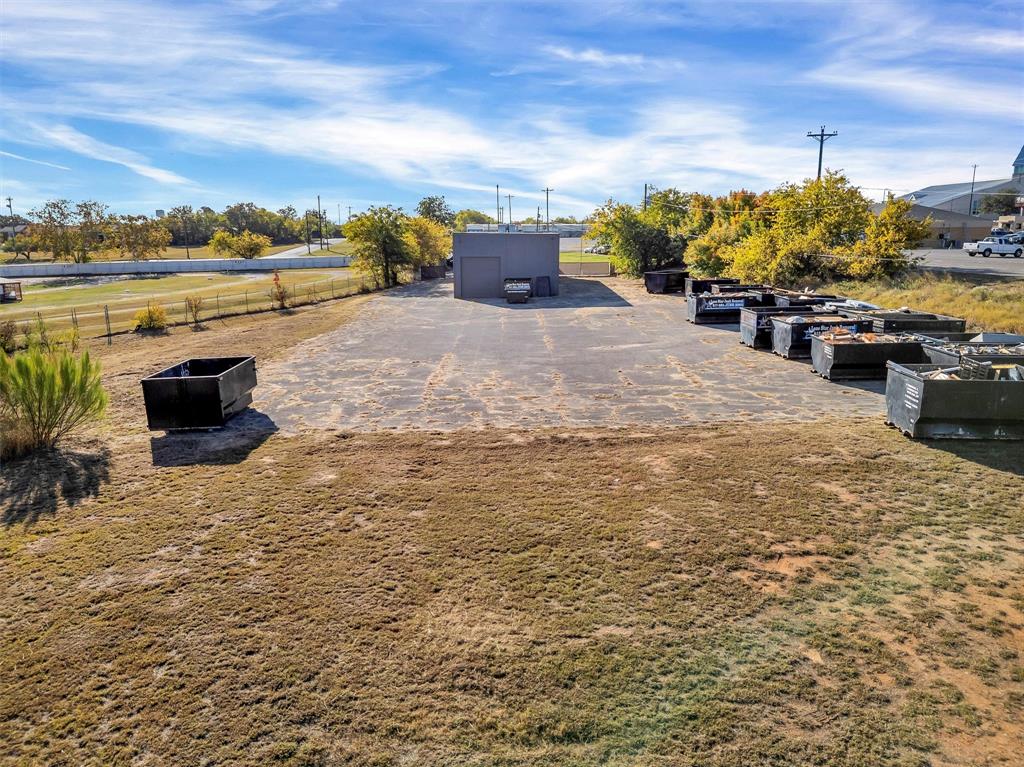 Milam - Commercial Sale